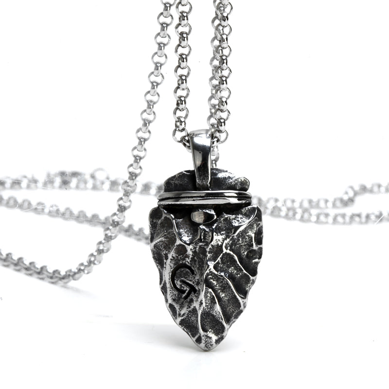Arrowhead Pendant Necklace – Bold Stainless Steel Design for Men
