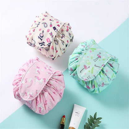 TRAVEL COSMETICS POUCH