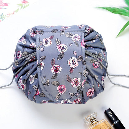 TRAVEL COSMETICS POUCH